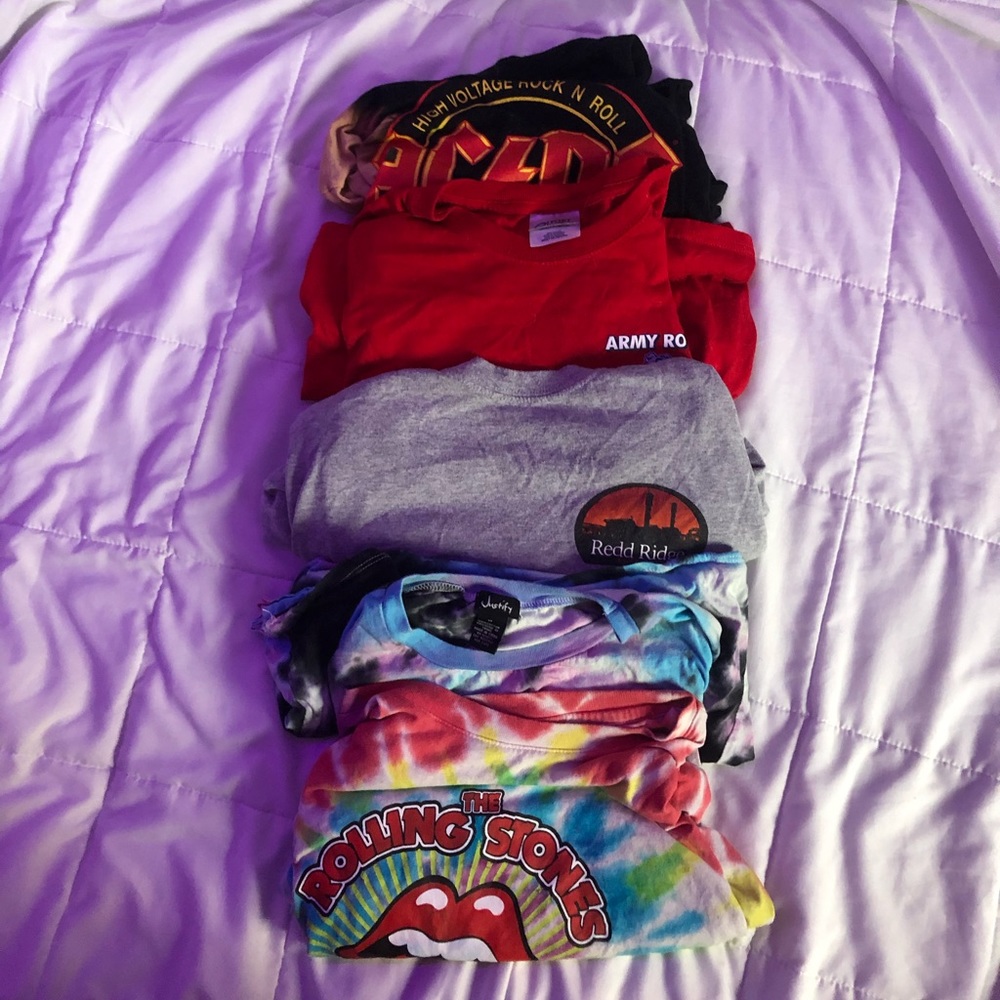vsco bundle of t-shirts
